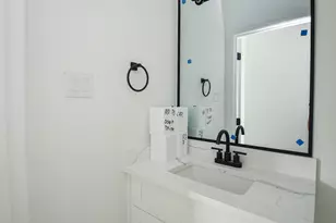 8110 Carver Rd, Houston, TX 77088 - Photo 12