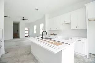 8110 Carver Rd, Houston, TX 77088 - Photo 8