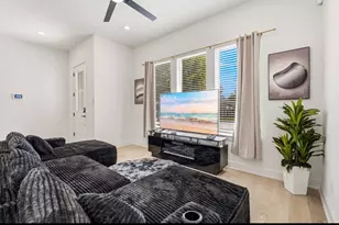 6528 Weston St, Houston, TX 77021 - Photo 8