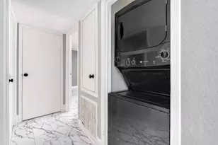 12500 Sandpiper Dr, Houston, TX 77035 - Photo 10