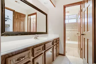 6906 Mossridge Dr, Houston, TX 77069 - Photo 22