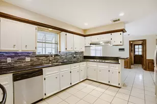 6906 Mossridge Dr, Houston, TX 77069 - Photo 10