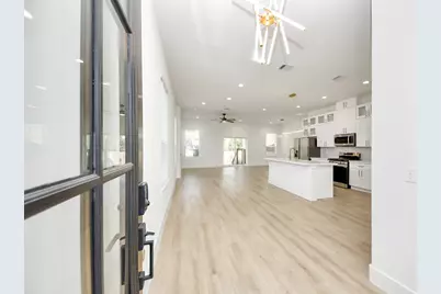 3508 Omega Street #A, Houston, TX 77022 - Photo 6