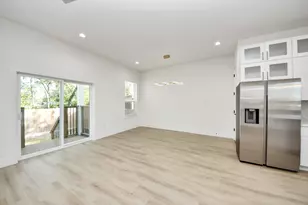 3508 Omega St, Houston, TX 77022 - Photo 16