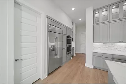 5623 Logan Ridge Lane, Fulshear, TX 77441 - Photo 8