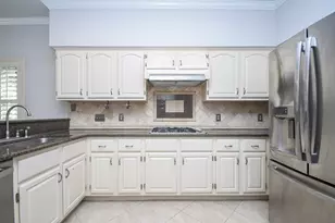 4402 Jamaica Dr, Sugar Land, TX 77479 - Photo 22