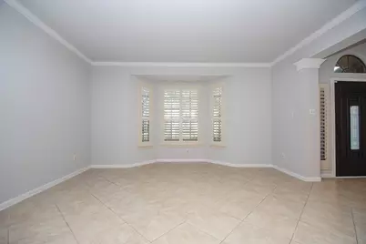 4402 Jamaica Drive, Sugar Land, TX 77479 - Photo 4