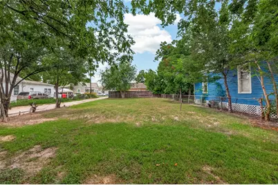 2201 Sumpter Street, Houston, TX 77026 - Photo 8