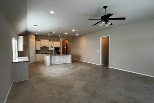 29108 Crystal Rose Ln, Fulshear, TX 77441 - Photo 6