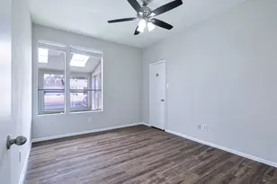 12658 Briar Patch Rd, Houston, TX 77077 - Photo 8
