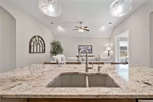 109 Crinium Lily Ct, Montgomery, TX 77316 - Photo 14