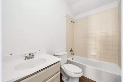 13935 Long Meadow Drive, Houston, TX 77047 - Photo 42