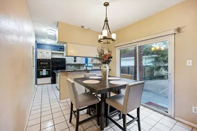 1414 W Castlewood Avenue, Friendswood, TX 77546 - Photo 6