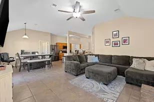 10302 Wayward Wind Ln, Houston, TX 77064 - Photo 8