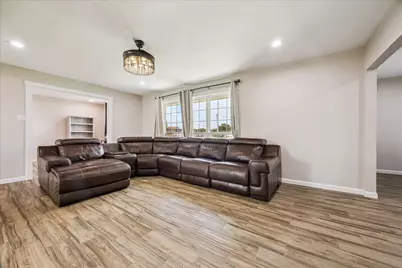 405 N Fulton Street, Texas City, TX 77591 - Photo 10