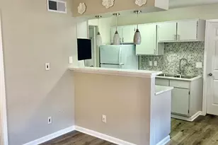 12660 Ashford Point Dr, Houston, TX 77082 - Photo 8