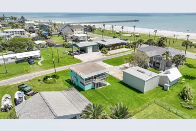 106 E Madison Avenue, Port O Connor, TX 77982 - Photo 32