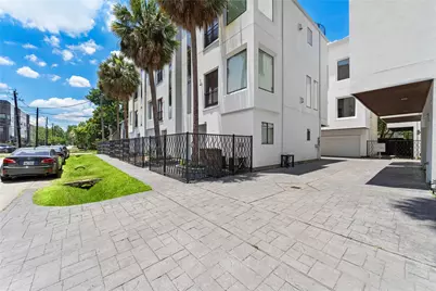 709 Reinicke Street, Houston, TX 77007 - Photo 2