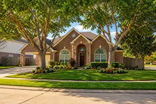 2015 Rustic Oak Ln Ln N, Richmond, TX 77469 - Photo 2