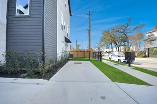 929 Fisher St, Houston, TX 77018 - Photo 40