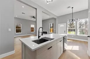 4336 Maggie St, Houston, TX 77051 - Photo 8