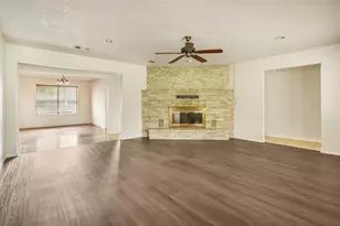 512 County Rd 2222, Cleveland, TX 77327 - Photo 16