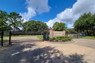 15606 Manorford Ct, Houston, TX 77095 - Photo 2