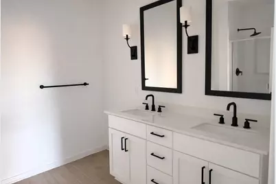 8438 Bay Ridge Circle, Baytown, TX 77523 - Photo 6