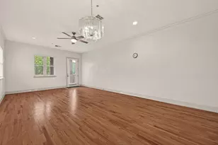 58 Briar Hollow Ln, Houston, TX 77027 - Photo 10