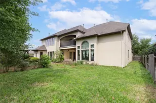 7414 Newbury Trl Trail, Sugar Land, TX 77479 - Photo 42