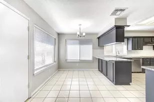 3838 Fawn Creek Dr, Houston, TX 77339 - Photo 12