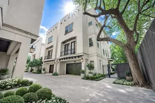 1112 Peveto St, Houston, TX 77019 - Photo 2