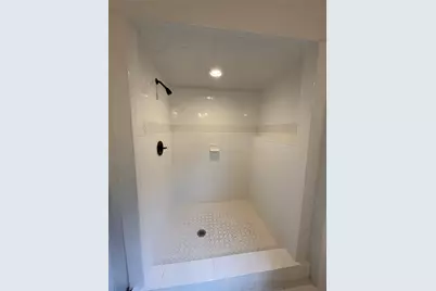 827 Booth Street, Houston, TX 77009 - Photo 10