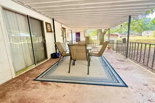 332 Henson St, El Campo, TX 77437 - Photo 26
