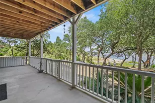 854 Lakebreeze Dr, Canyon Lake, TX 78133 - Photo 20