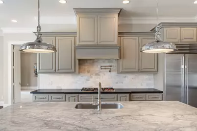 6806 E Warwick Lake Lane, Spring, TX 77389 - Photo 12