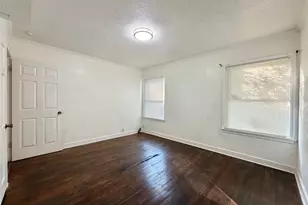 2475 Evalon St, Beaumont, TX 77702 - Photo 18