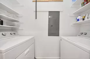 2475 Underwood St, Houston, TX 77030 - Photo 14