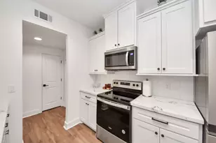 2475 Underwood St, Houston, TX 77030 - Photo 12