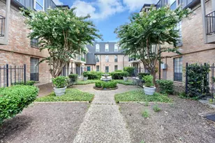 2475 Underwood St, Houston, TX 77030 - Photo 2