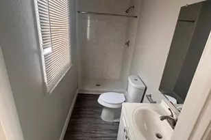 1301 N Ocean Dr, Port Lavaca, TX 77979 - Photo 18