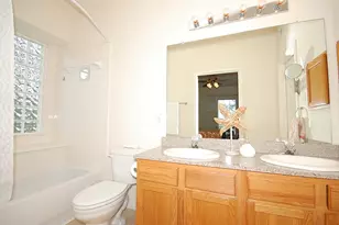 6607 Lake Woodlands Dr, The Woodlands, TX 77382 - Photo 8