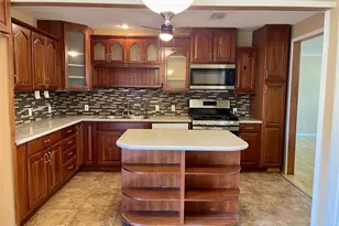 1113 Chevy Chase Dr, Angleton, TX 77515 - Photo 10