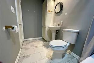 1113 Chevy Chase Dr, Angleton, TX 77515 - Photo 20