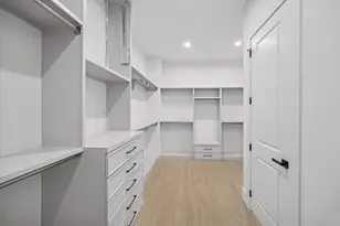 6636 Sylvan St, Houston, TX 77023 - Photo 20