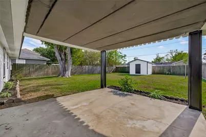 264 Parker Road, Houston, TX 77076 - Photo 30