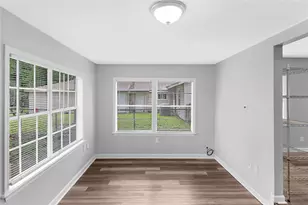 1104 Southampton St, Angleton, TX 77515 - Photo 14