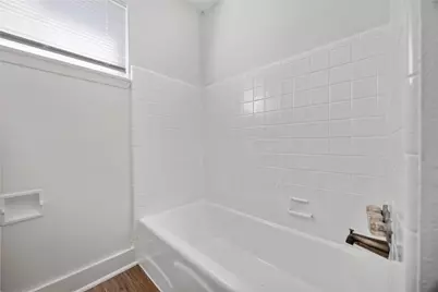 5114 Heatherbrook Drive, Houston, TX 77045 - Photo 16