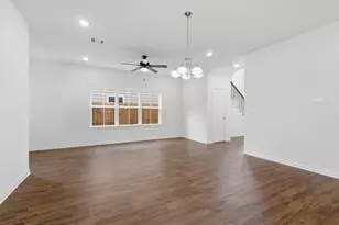2819 Pne Est Ln, Houston, TX 77014 - Photo 10