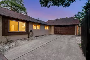 14603 Carolcrest Dr, Houston, TX 77079 - Photo 30